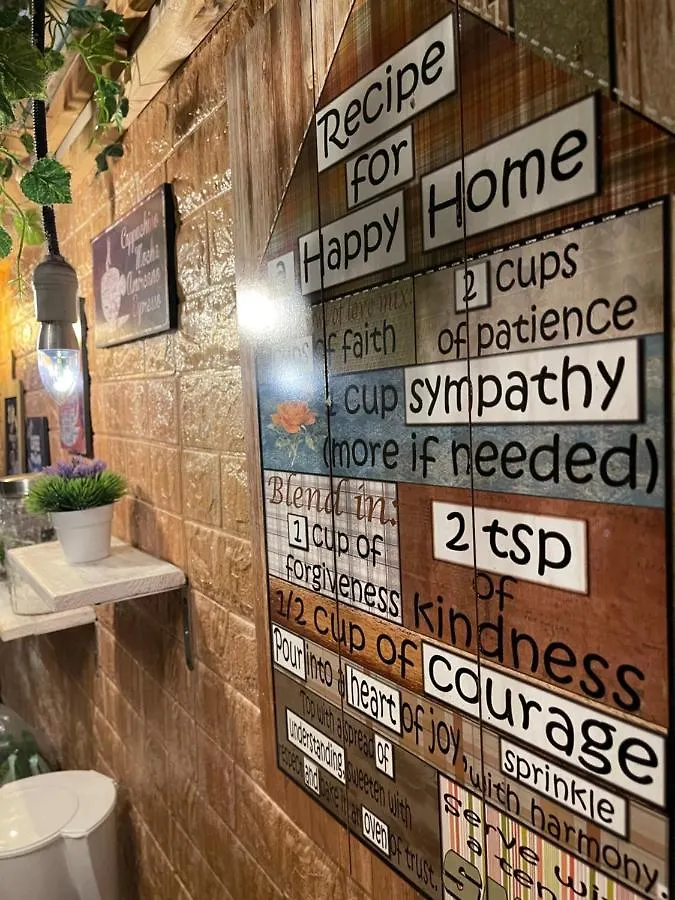Escape Backpackers Kk Hostel Kota Kinabalu