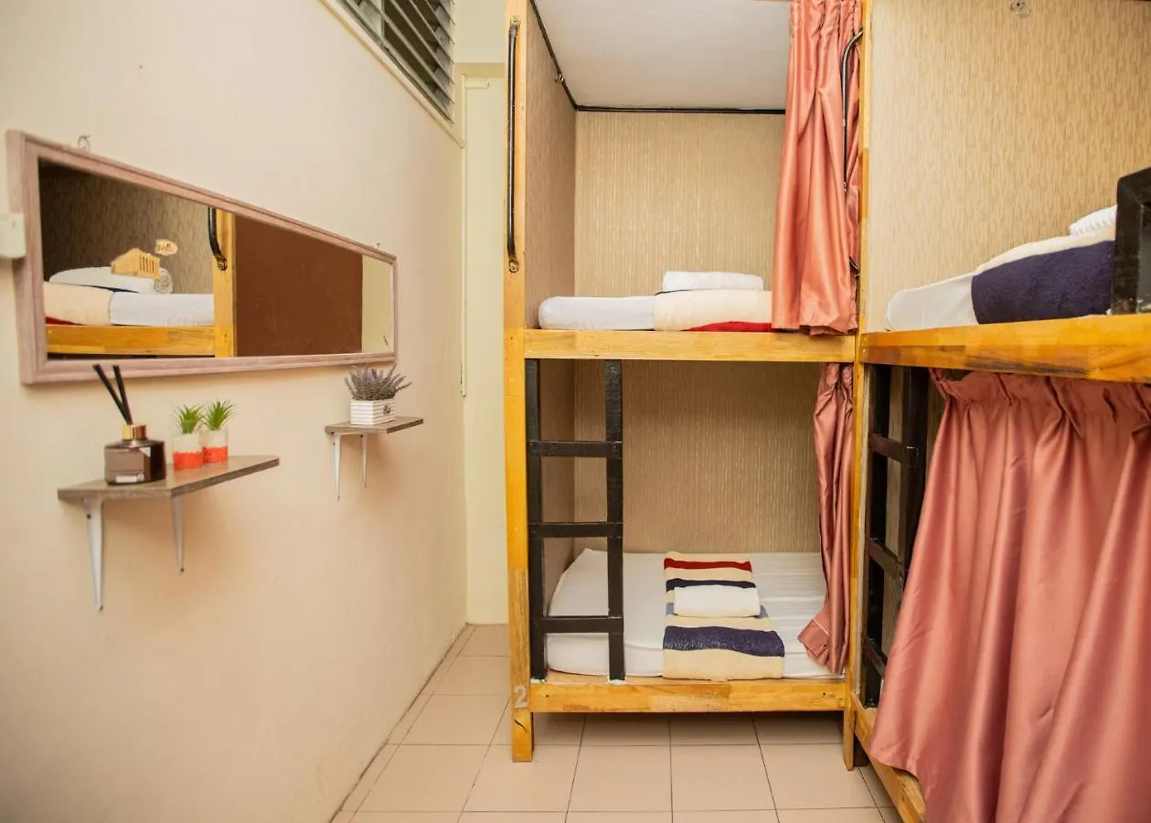 Escape Backpackers Kk Hostel Kota Kinabalu